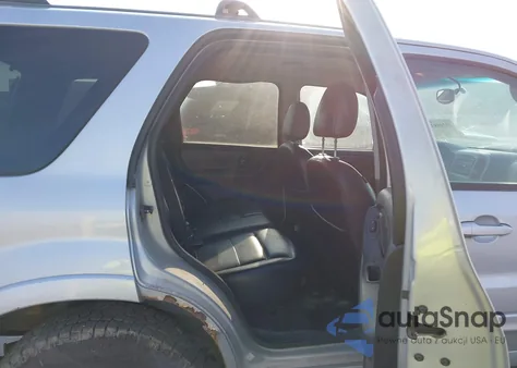 2006 Ford Escape Limited z USA, uszkodzony, nr VIN 1FMCU94136KA24164